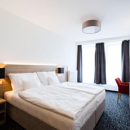 Hotel Koflik Strakonice Kültér fotó